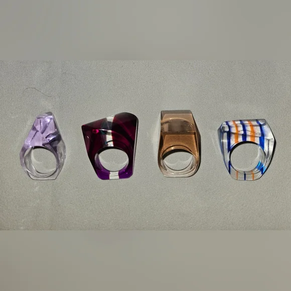 Set of Four Geometric Acrylic Rings - Picture 2 of 2